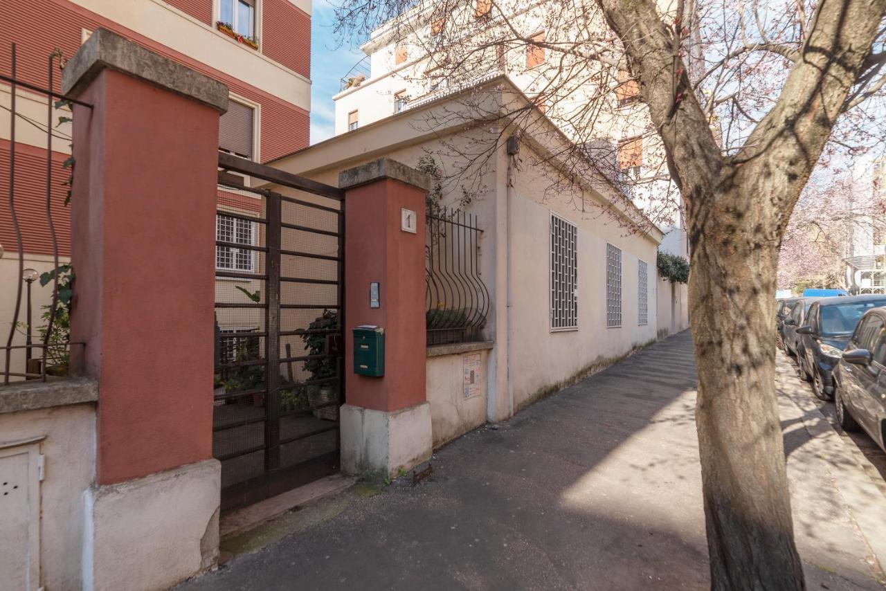 Appartamento MM Cipro Flat Roma Esterno foto